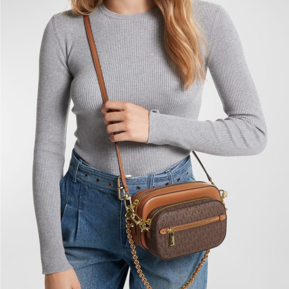Michael Kors Jet set 5-in-1 pouch camera crossbody bag